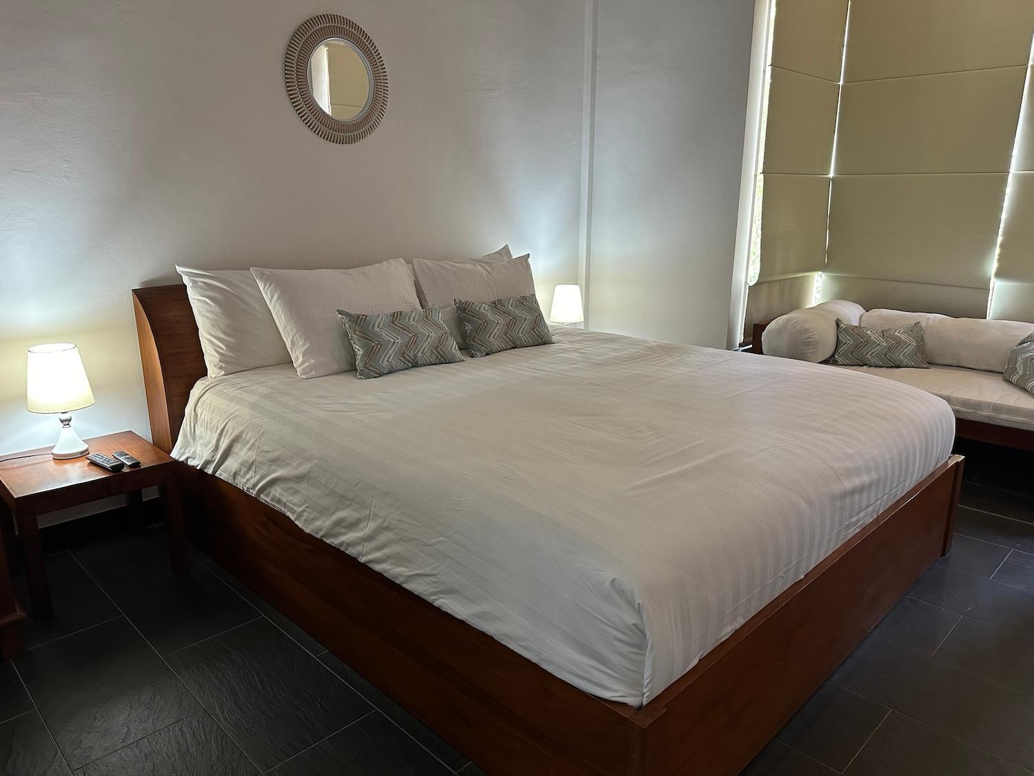 Bale Solah Lombok Holiday Resort Senggigi Bagian luar foto