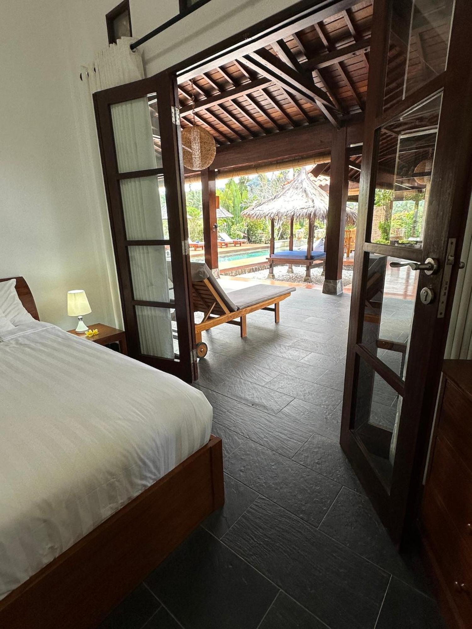 Bale Solah Lombok Holiday Resort Senggigi Bagian luar foto