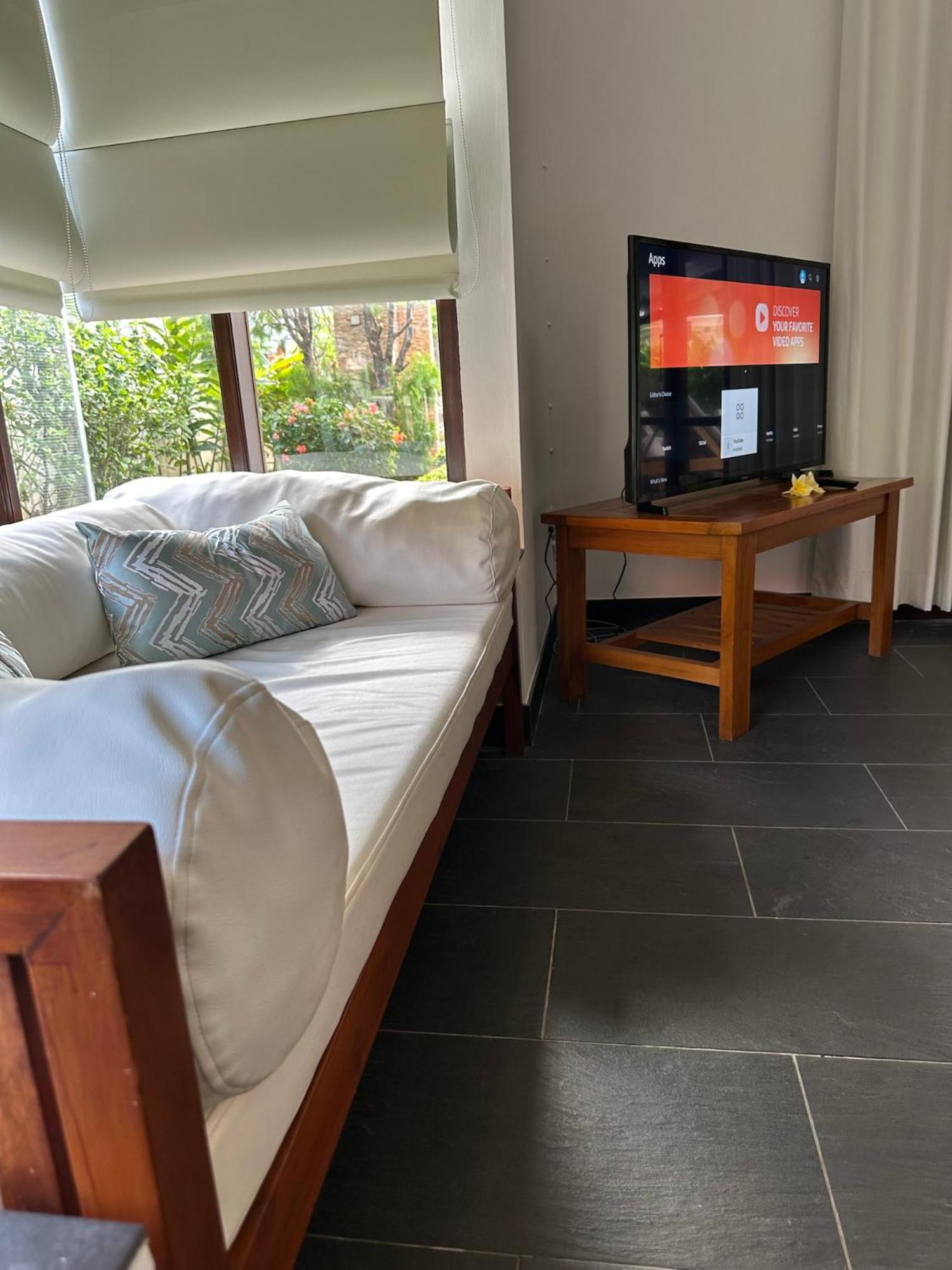 Bale Solah Lombok Holiday Resort Senggigi Bagian luar foto